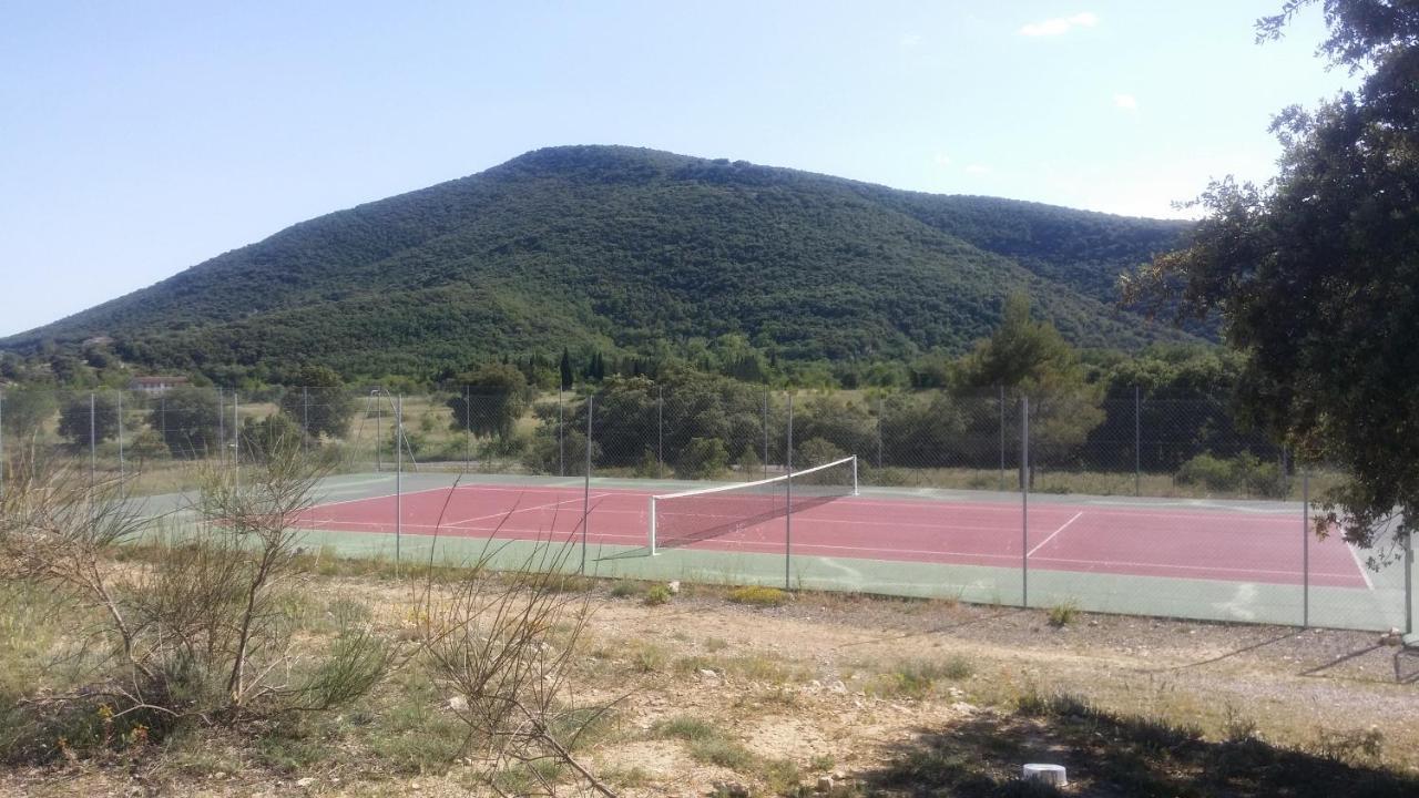 Cevennes Maisonnette Dans Residence De Vacances Sauve Luaran gambar